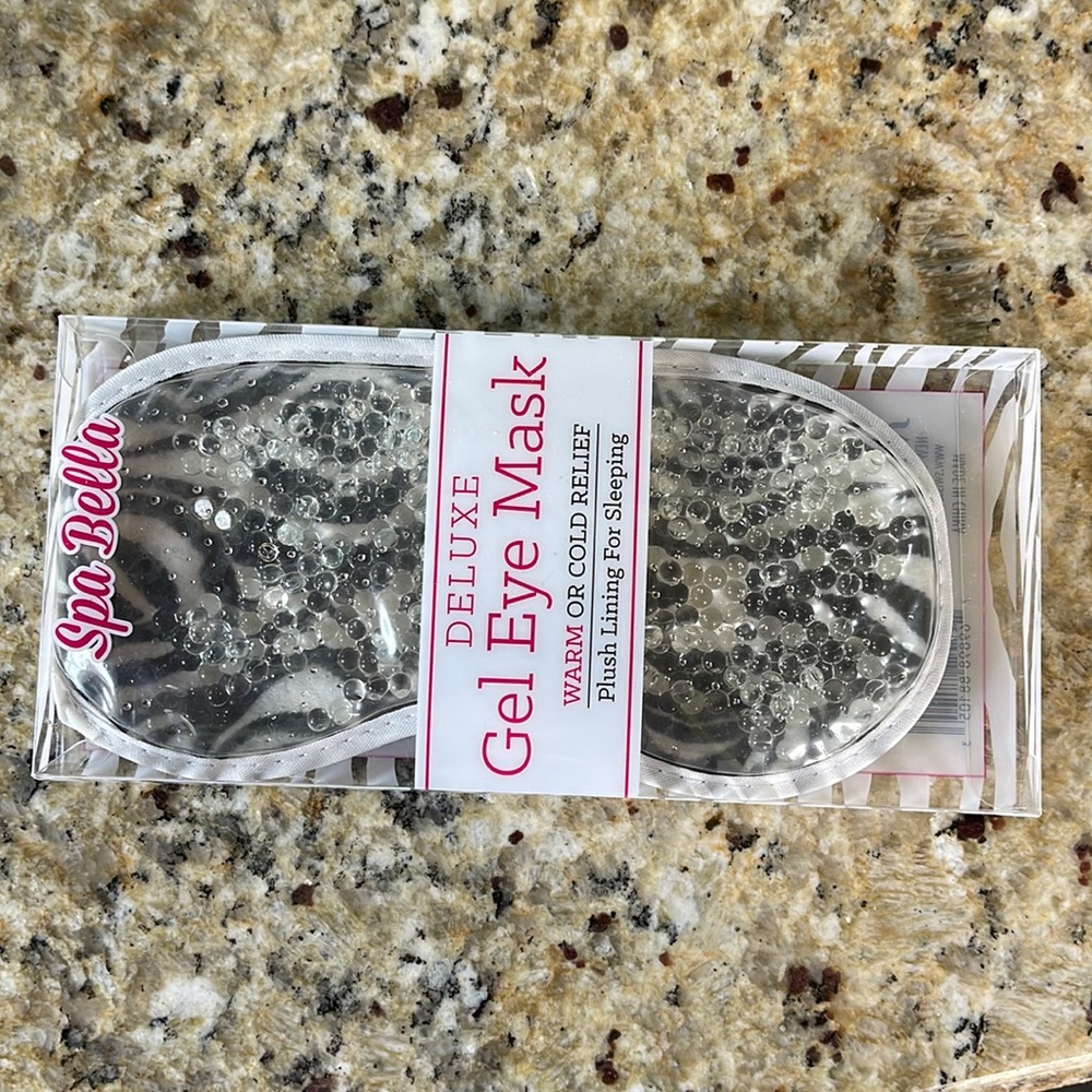 Spa Bella Deluxe Eye Mask new in box zebra print super cute for spa day